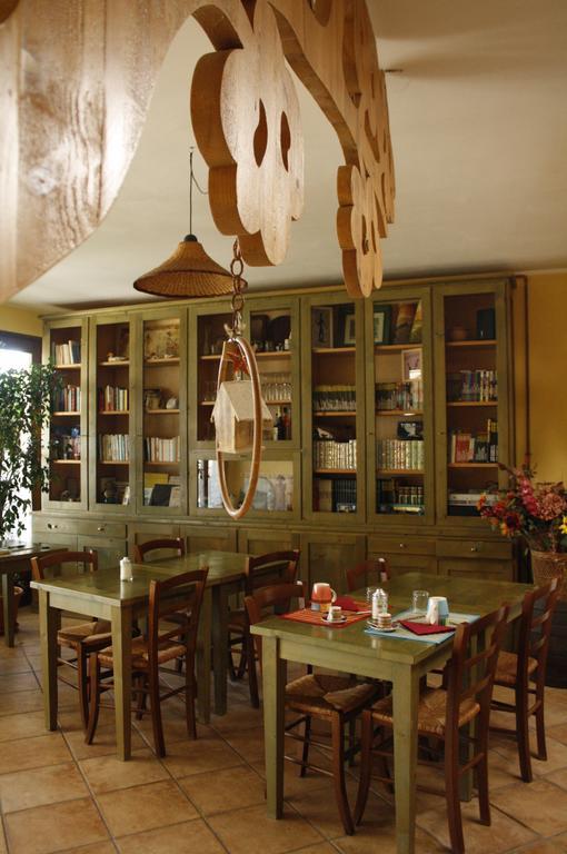 Le Storie Di Bambu Guest House แตร์นี ภายนอก รูปภาพ