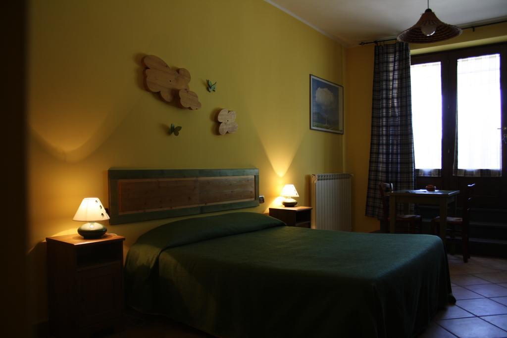 Le Storie Di Bambu Guest House แตร์นี ภายนอก รูปภาพ
